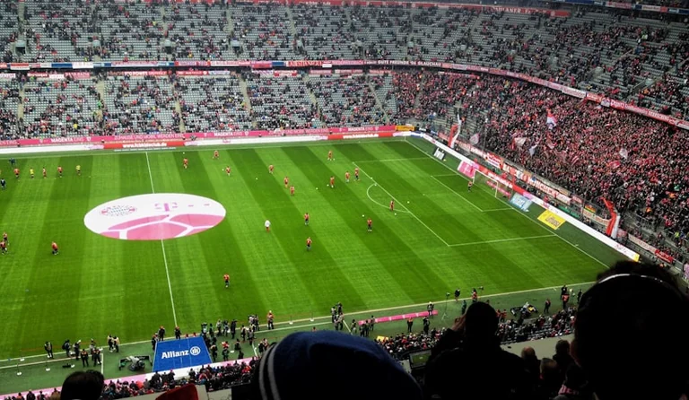 DFB-Pokal in Osnabrück: Bayern vor der zweiten Runde