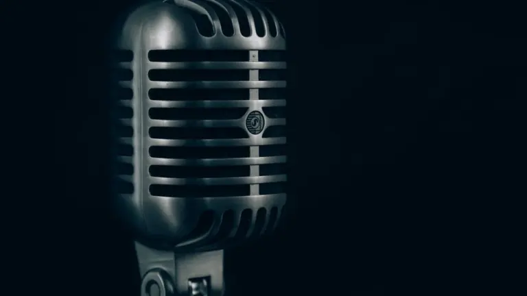 7. August: Warum Rundfunk in Deutschland öffentlich wurde