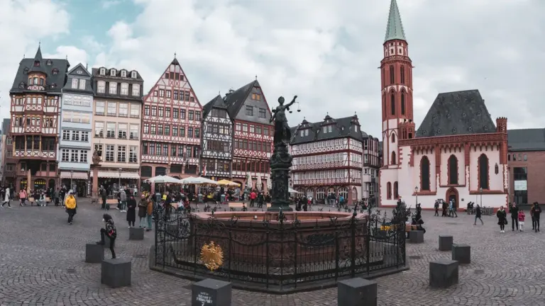Frankfurt trauert: Was von Diether Heesemanns Einsatz bleibt