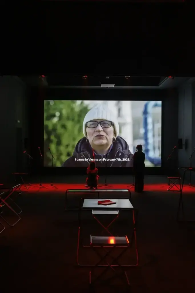 Kunst im Flandernbunker: Führung zu Ukraine-Installation in Kiel