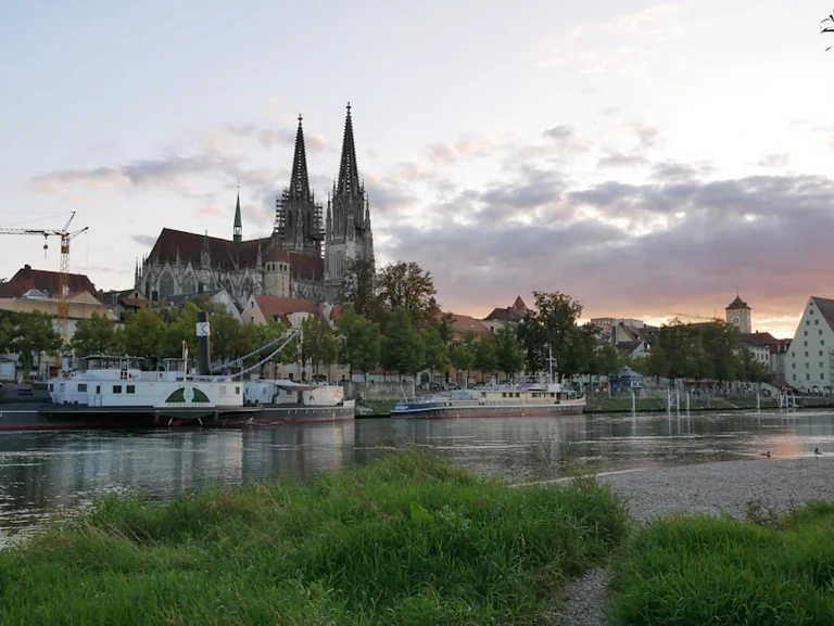 Regensburg: Historischer Blick auf den Neupfarrplatz