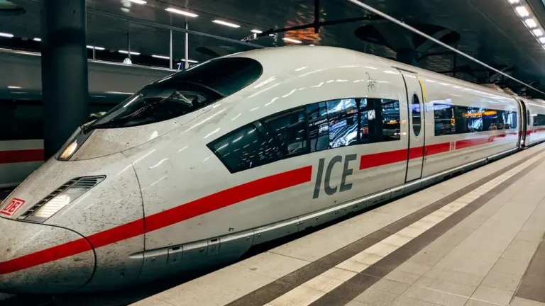 Störung Hamburg–Berlin: ICE-Züge am 3. August verspätet