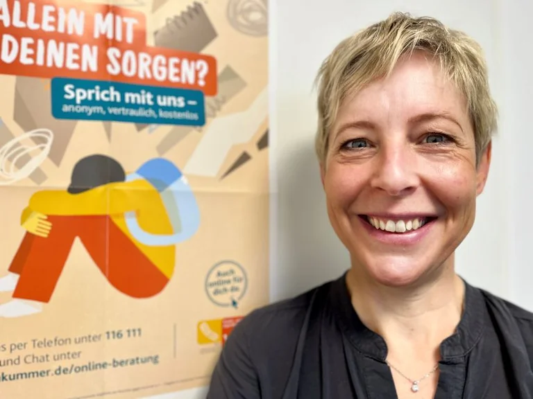 Wer junge Helfer am Kummertelefon in Kiel stärkt