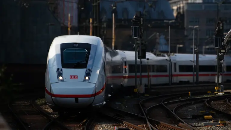 Bahnstreik-Gefahr: Was Pendler zur aktuellen Lage wissen müssen